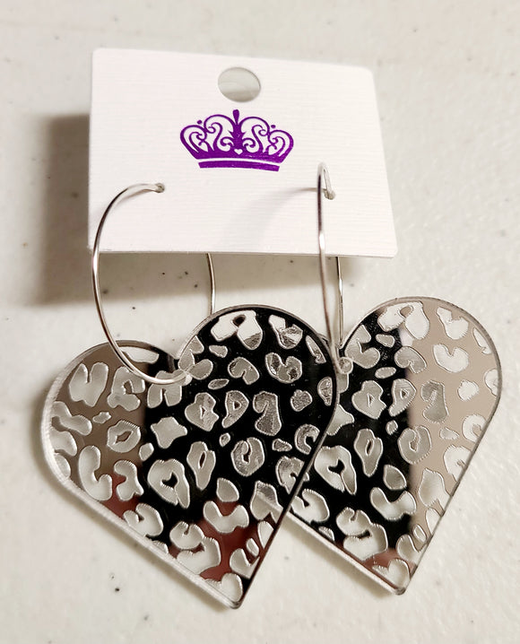 shiny heart earrings