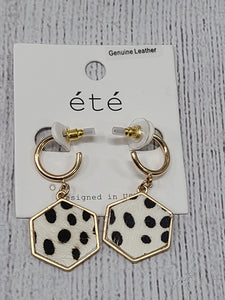 rawr it out geo earrings