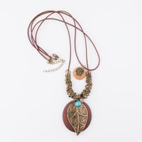 Braelyn Layered Leaf Pendant Necklace