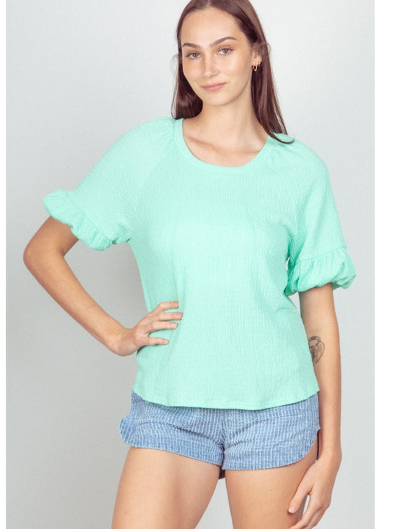 half puff sleeve crinkle knit top