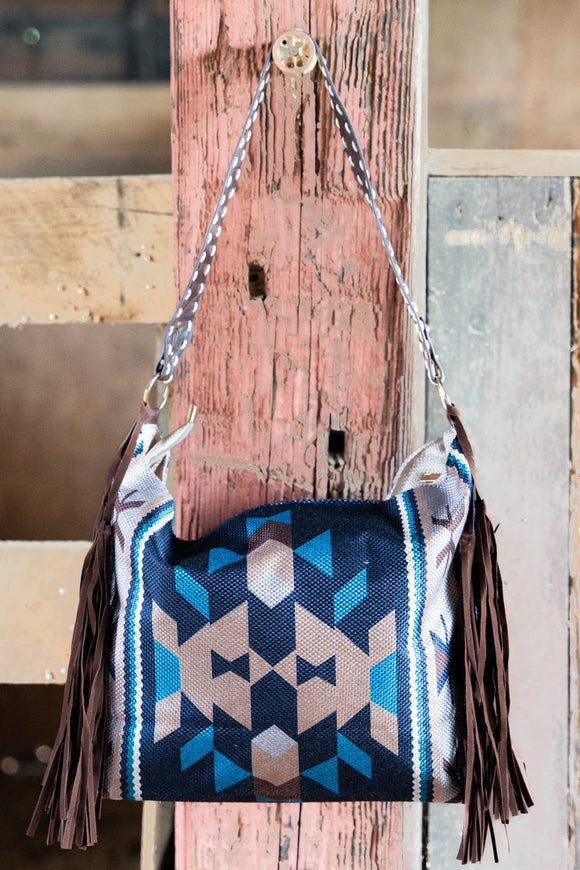 ARIZONA ADVENTURE TASSEL SHOULDER TOTE