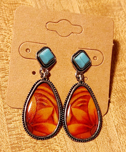 leather print earring