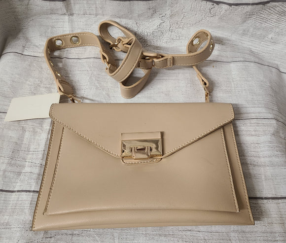 tan- 3 pocket crossbody