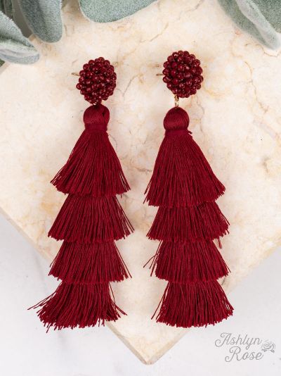 Queen of the tassel, maroon