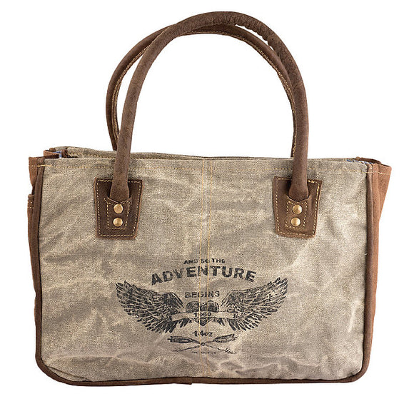 Adventure tote