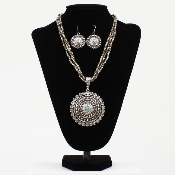 BLAZIN ROXX NECKLACE & EARRING SET