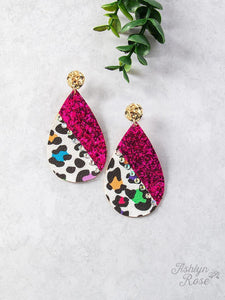 SPLIT BETWEEN SHINE AND GRIND TEARDROP EARRINGS, FUCHSIA